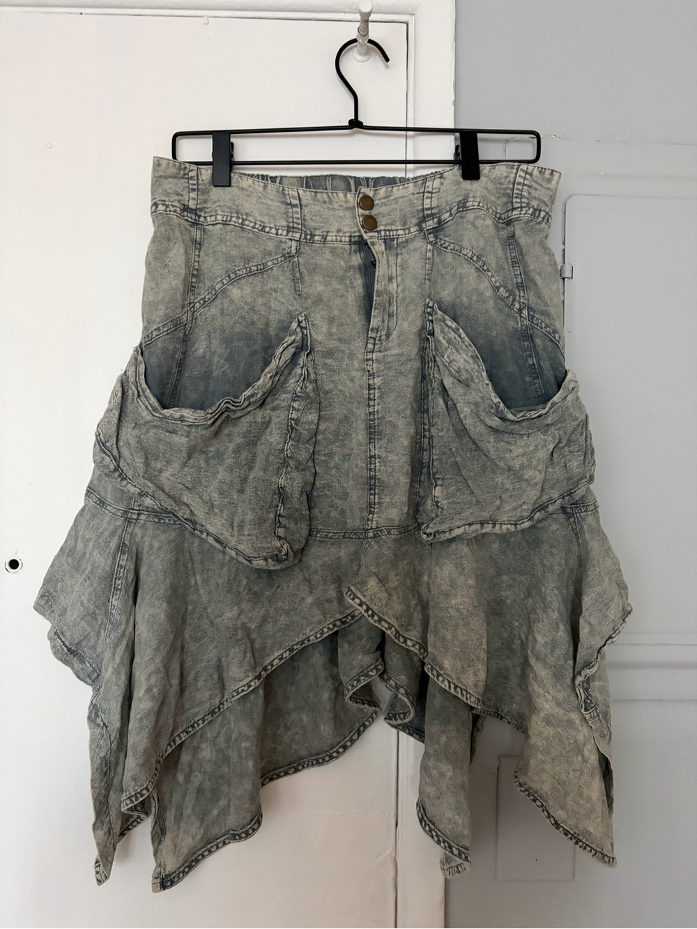 Worn-In Gray Washed Pocketed Asymmetrical Skirt